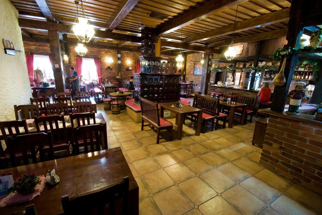 Hotel Picok Ðurđevac Екстериор снимка